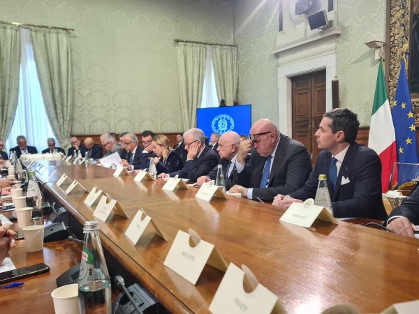 Incontro con il Presidente del Consiglio e i Ministri del Comparto Sicurezza