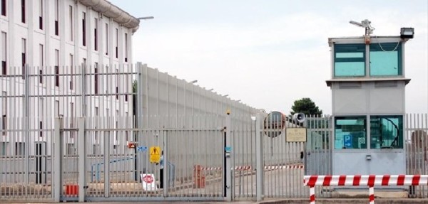 Taranto, Agente con mandibola fratturata, Ministero si costituisca parte civile - Comunicato stampa