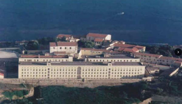 Porto Azzurro e Pianosa - Concessione di unità abitative