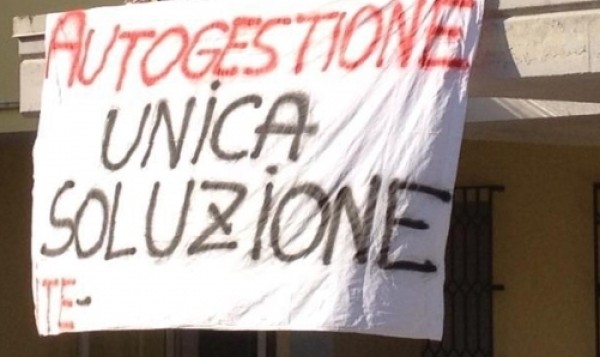Rieti CC - da due giorni 400 detenuti si autogestiscono