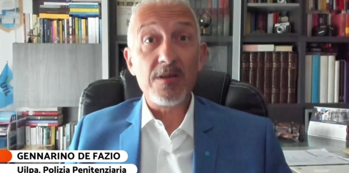TG Mediaset: Carceri illegali